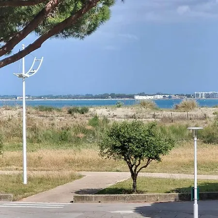 Terrasses 2 - Et Commerces A 400 M * Le Grau-du-Roi